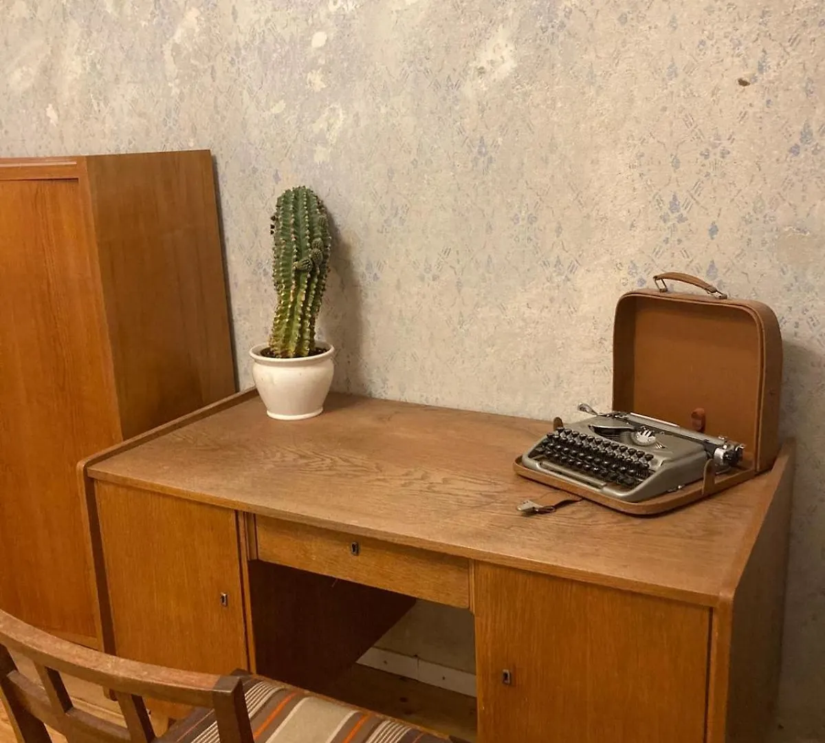 Dresden In Schoener Atelierwohnung Mit Garten Und Werkstattsauna Appartamento
